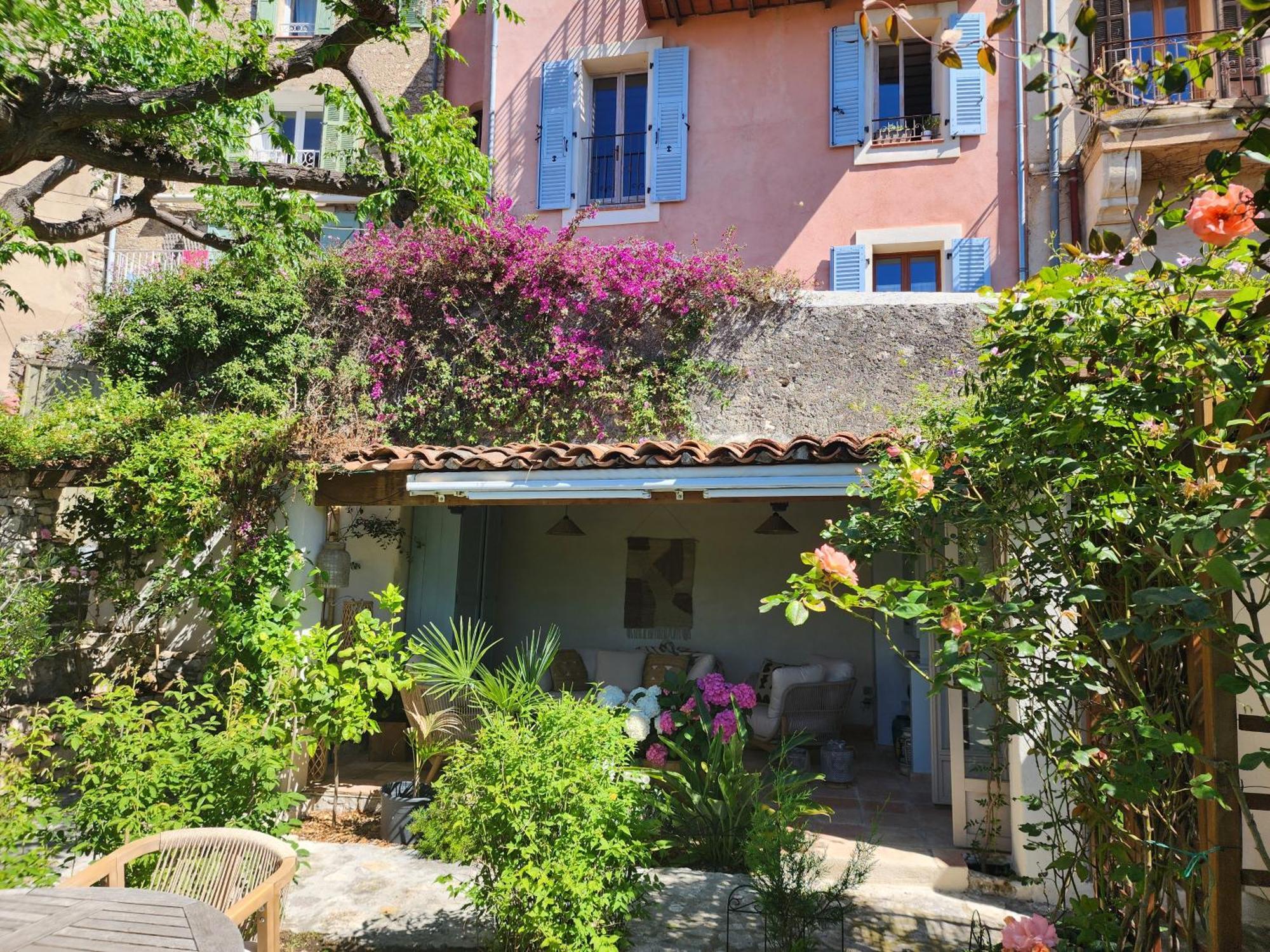 La Belle Histoire Bed & Breakfast Claviers Exterior photo