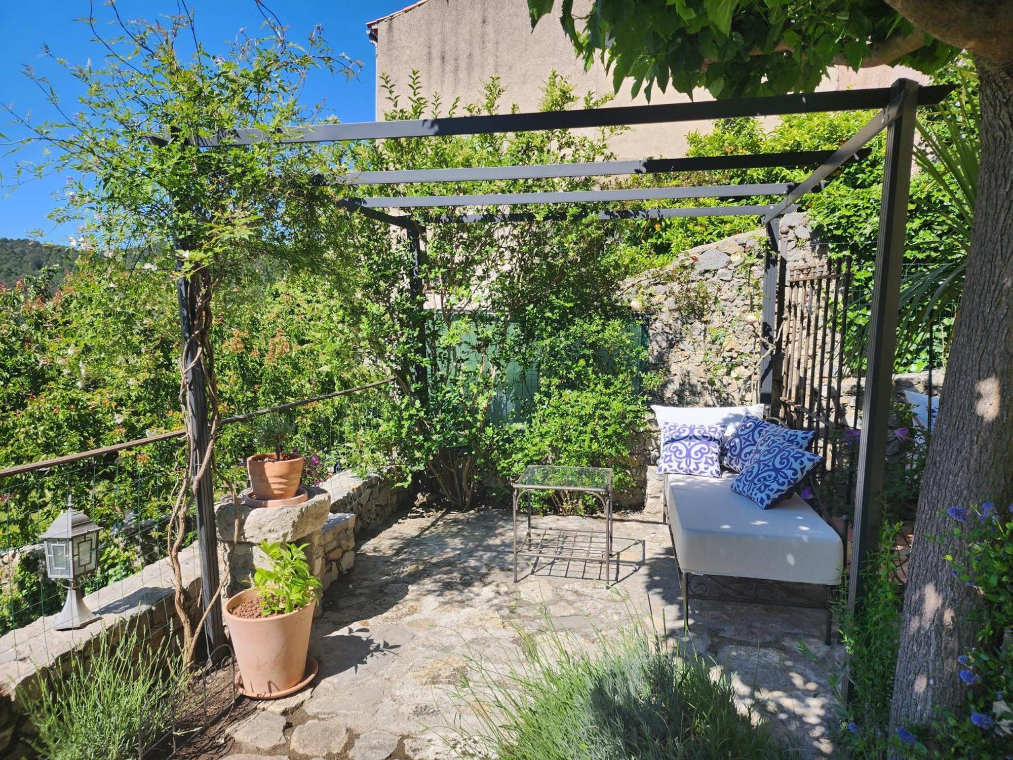La Belle Histoire Bed & Breakfast Claviers Exterior photo