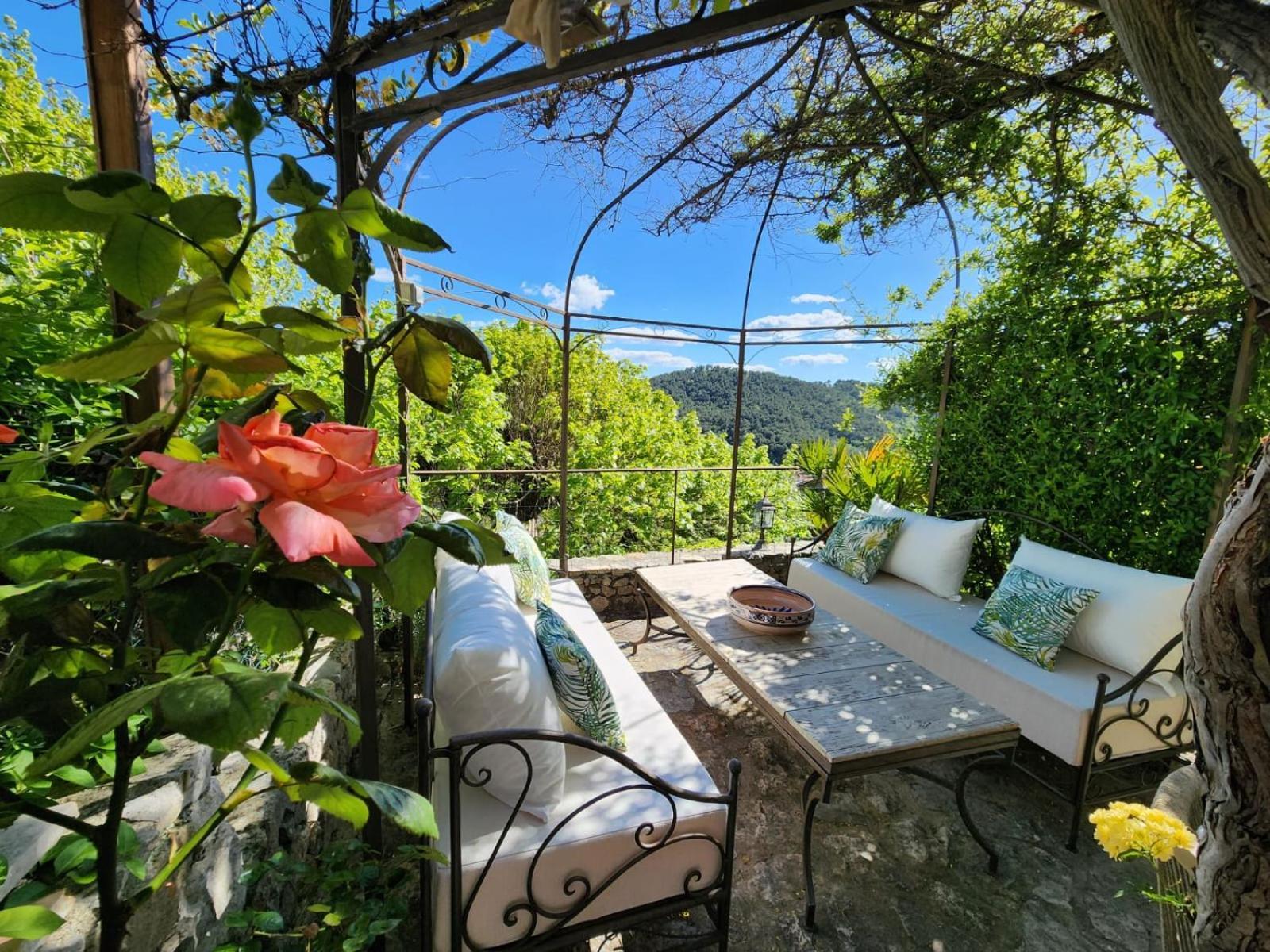 La Belle Histoire Bed & Breakfast Claviers Exterior photo